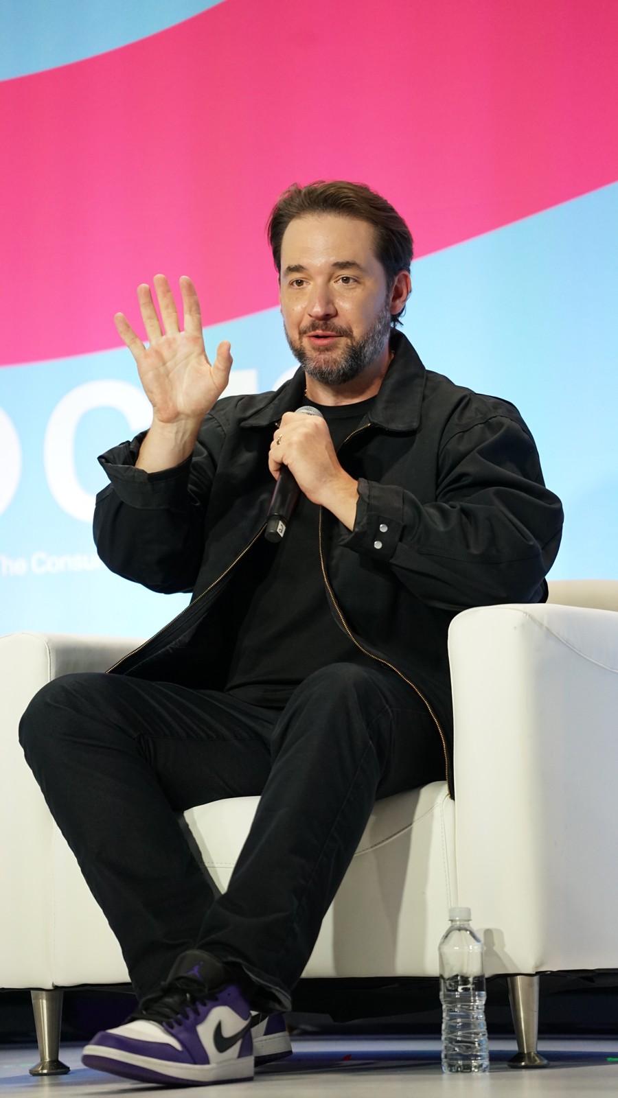 Portrait of Alexis Ohanian